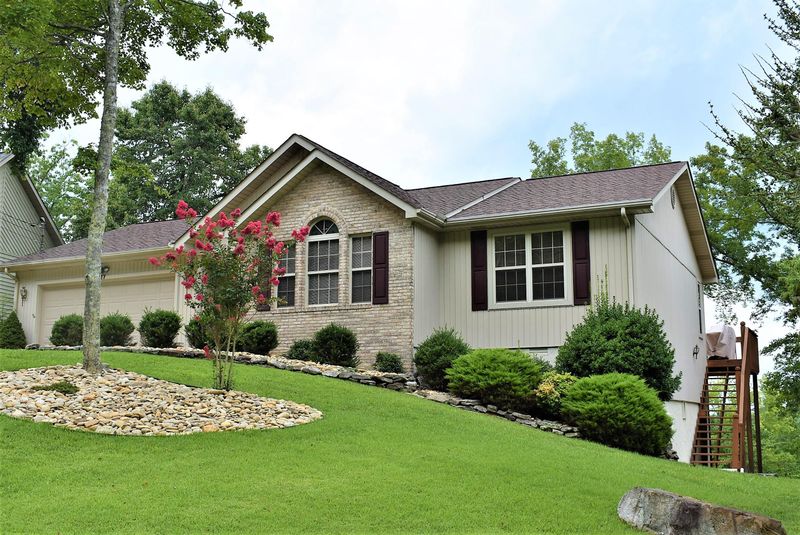 27 Chelteham Ln, Fairfield Glade, TN 38558