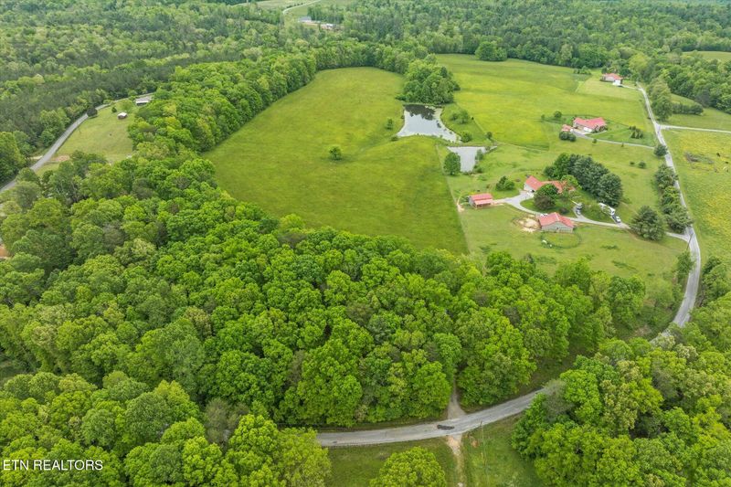 27.33ac Fields Rd, Crossville, TN 38572