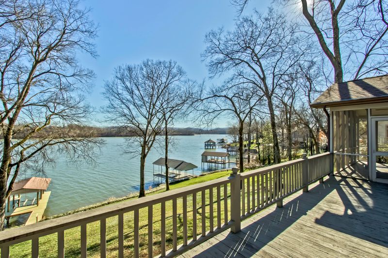 270 Cheestana Way, Loudon, TN 37774