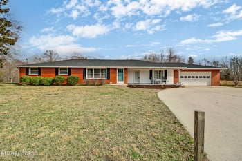 270 Hugh Jones Rd, Sunbright, TN 37872