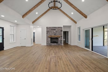 270 Sevier St, Jasper, TN 37347