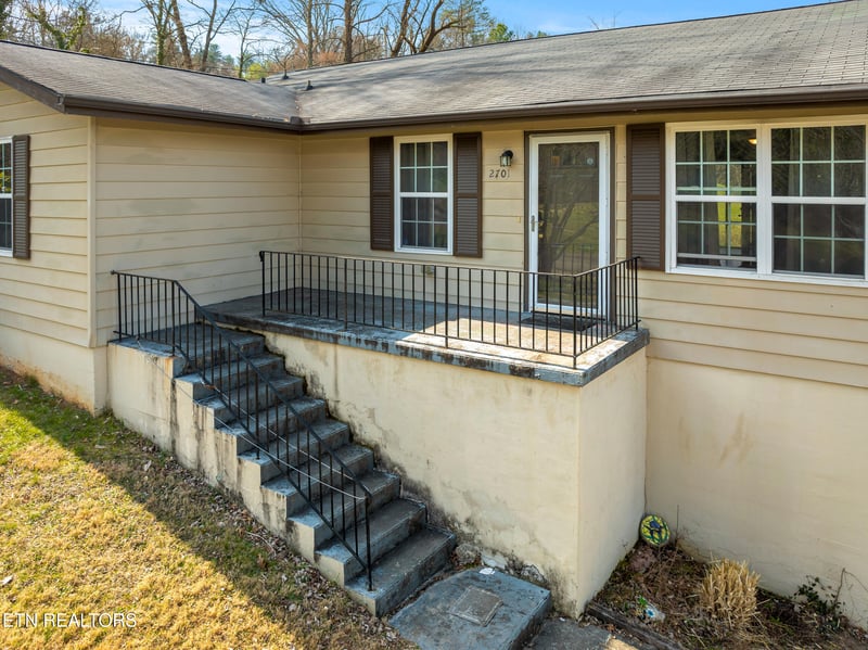 2701 Amelia Rd, Knoxville, TN 37917
