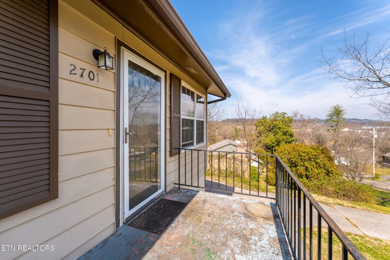 2701 Amelia Rd, Knoxville, TN 37917