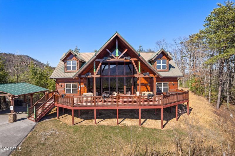 2701 Knights Ln, Sevierville, TN 37862