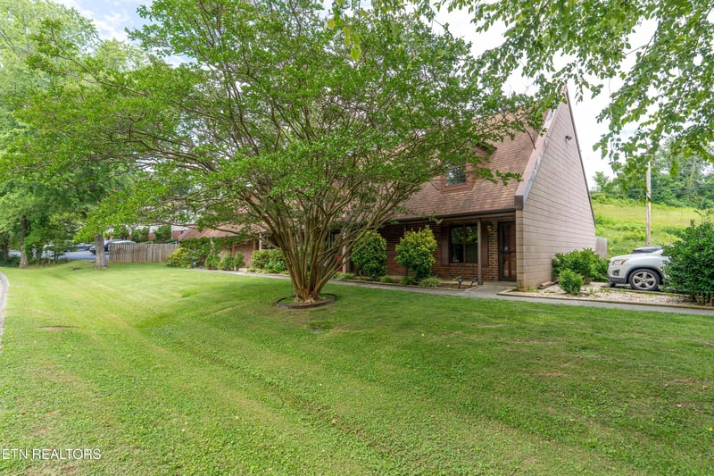 2702 Sood Rd #1, Knoxville, TN 37921