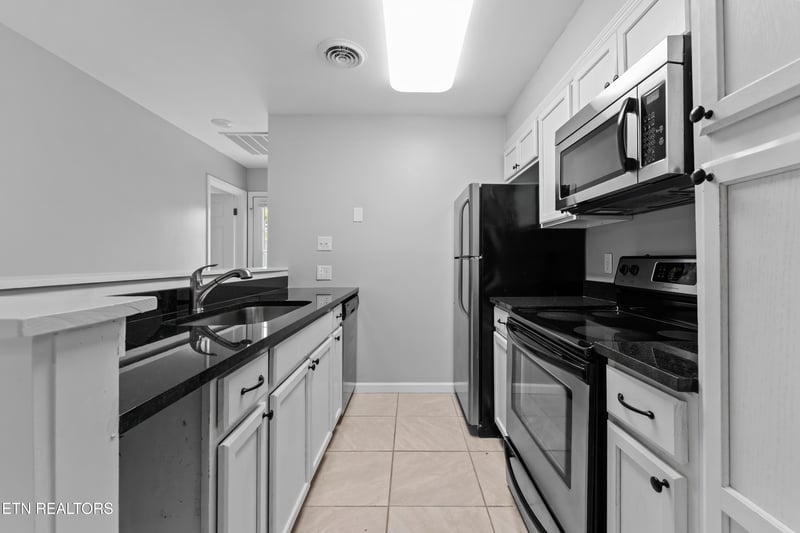 2702 Sood Rd #3, Knoxville, TN 37921