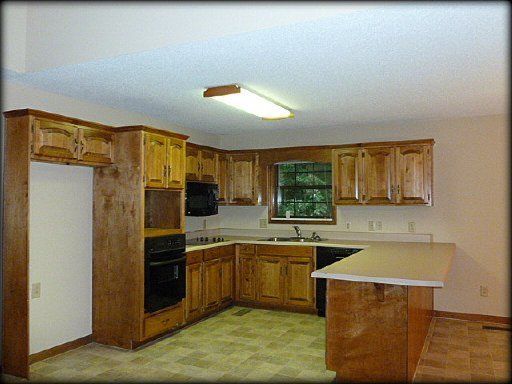 2703 Kenwood Dr, Athens, TN 37303