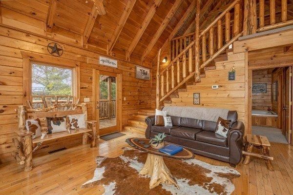 2704 Alps Way, Pigeon Forge, TN 37863