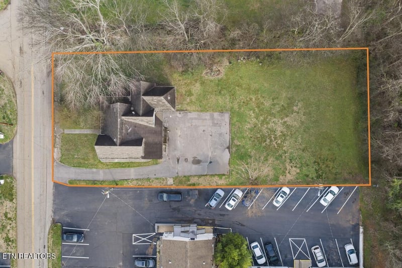 2704 Sevier Ave, Knoxville, TN 37920