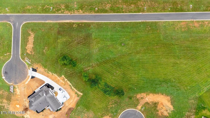 2705 Chestnut Ln, Loudon, TN 37774