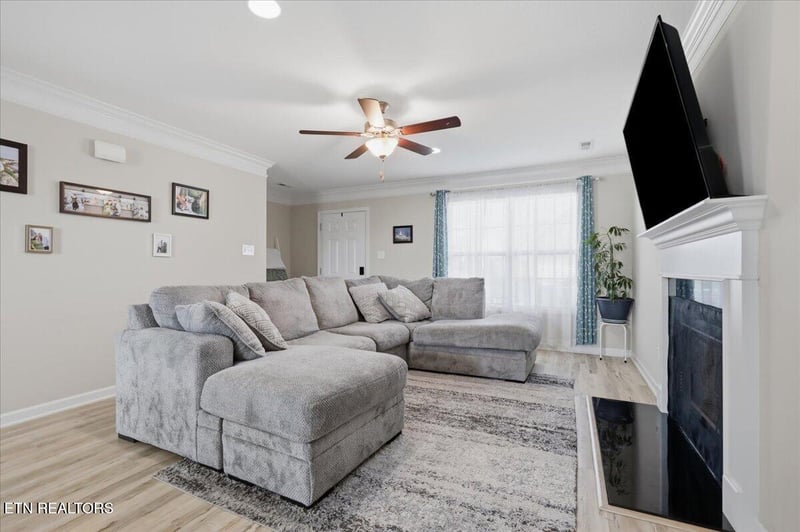 2705 Palace Green Rd, Knoxville, TN 37924