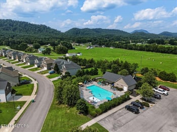 2705 Palace Green Rd, Knoxville, TN 37924