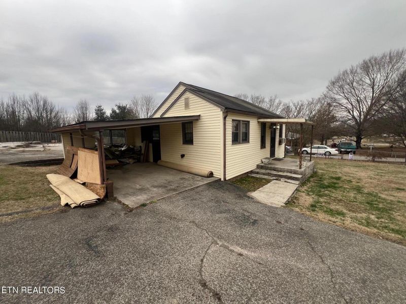 2705 Shipetown Rd, Mascot, TN 37806