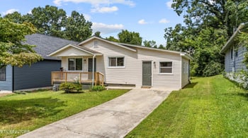 2705 Spencer St, Knoxville, TN 37917