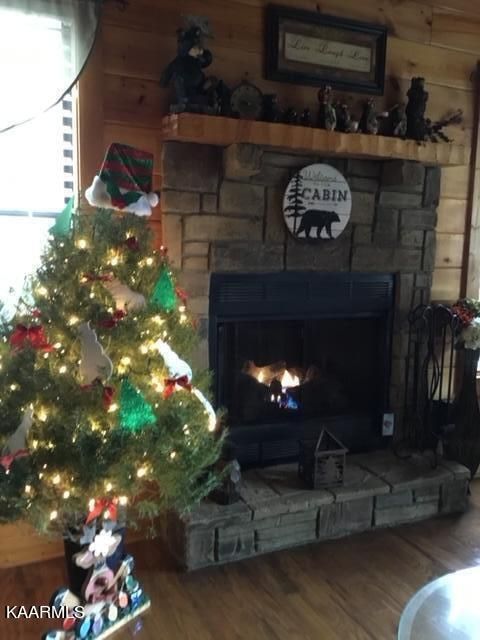 2706 Easy St, Sevierville, TN 37862