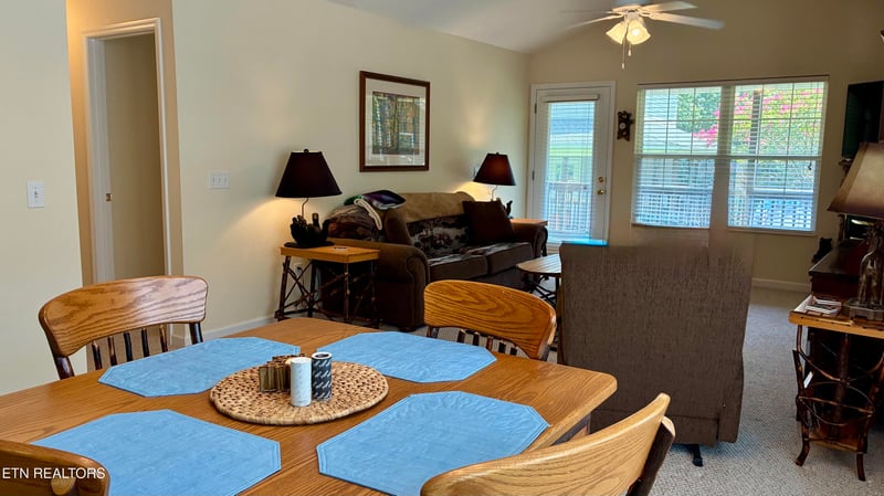2708 Cobblestone Dr, Pigeon Forge, TN 37863