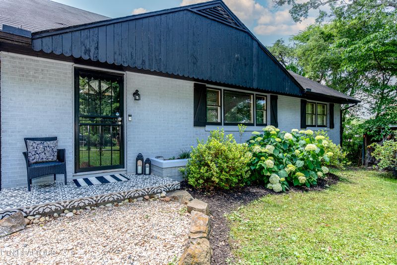 2708 Patrick Ave, Maryville, TN 37804