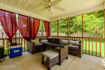 2709 Daventry Dr, Maryville, TN 37804