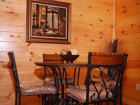 2709 Dayne Dr, Sevierville, TN 37876