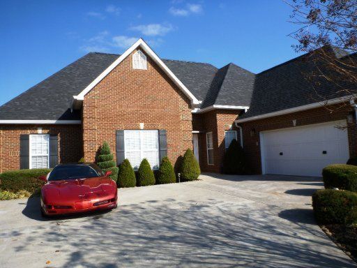 2709 Raylee Dr, Maryville, TN 37803