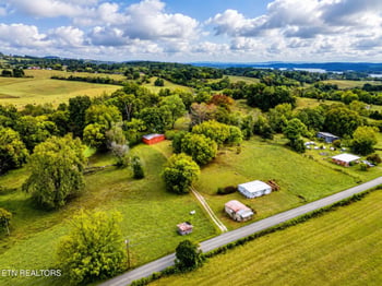 271 Heim Rd, Rutledge, TN 37861