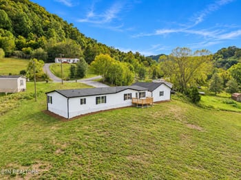 271 High Ridge Ct, Maynardville, TN 37807