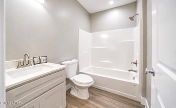 2710 Hillside Ave, Knoxville, TN 37914