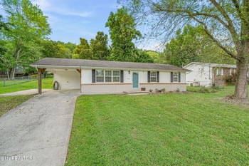 2713 Mynatt Rd, Knoxville, TN 37918