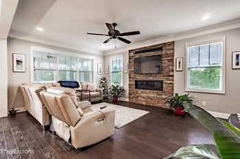 2715 Brantley Park Blvd, Maryville, TN 37804