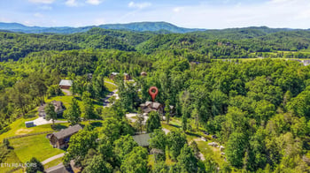2716 Dayne Dr, Sevierville, TN 37876