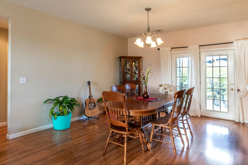 2716 Luther Catlett Cir, Sevierville, TN 37876
