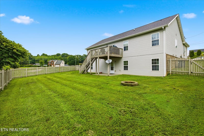 2718 Chukar Rd, Knoxville, TN 37923