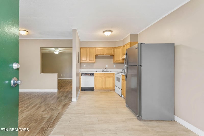 2718 Painter Ave #A106, Knoxville, TN 37919