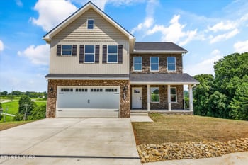 272 Bluff Shadows Ln, Seymour, TN 37865