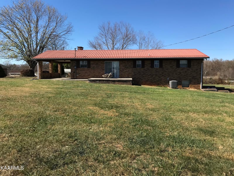 272 Simpson Rd, Whitesburg, TN 37891