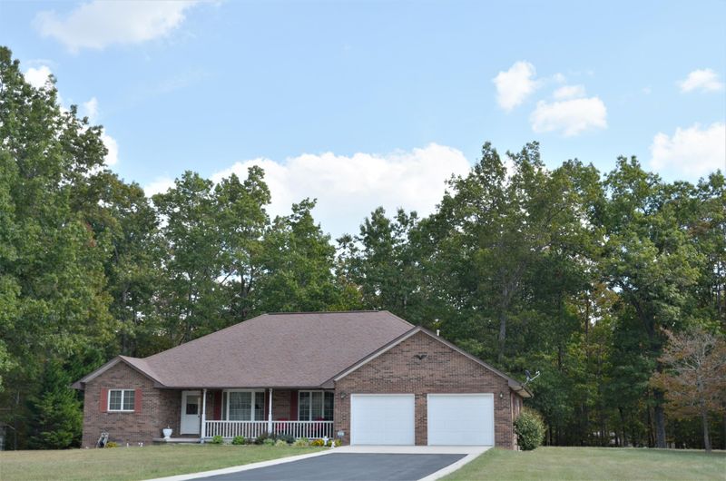 272 Will Dr, Crossville, TN 38555