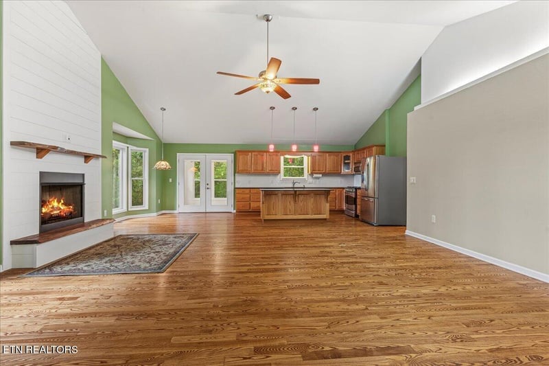 272 Woodhaven Dr, Vonore, TN 37885