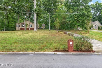 272 Woodhaven Dr, Vonore, TN 37885