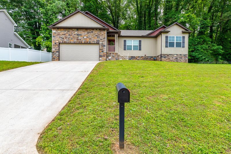 2720 Avalon Bay, Maryville, TN 37804