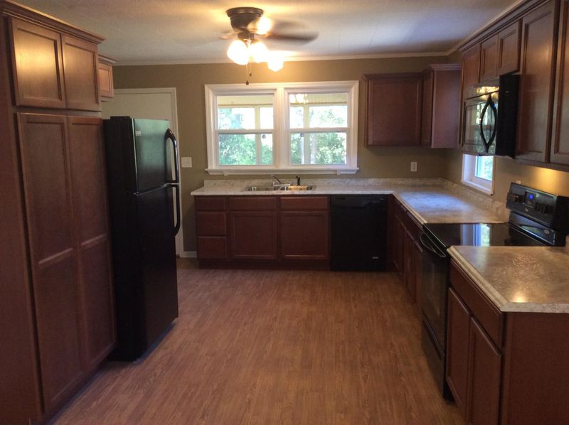 2720 Byington Solway Rd, Knoxville, TN 37931