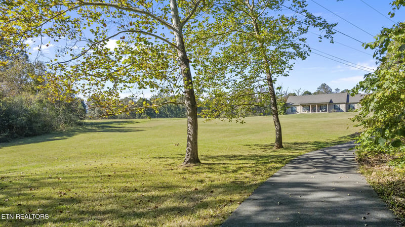 2721 Wayland Rd, Knoxville, TN 37914