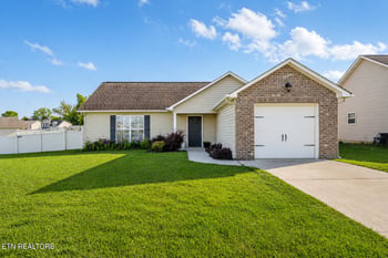 2723 Ely Park Ln, Knoxville, TN 37924