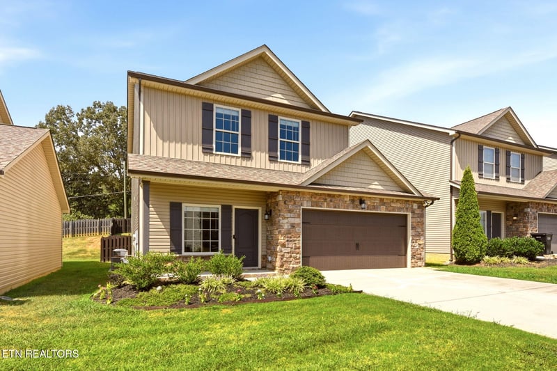 2723 Silent Springs Ln, Knoxville, TN 37931