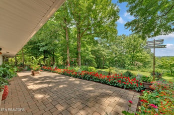 2723 Smallwood Dr, Knoxville, TN 37920