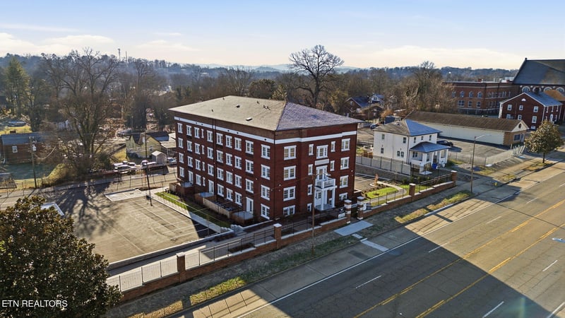 2724 E Magnolia Ave #205, Knoxville, TN 37914