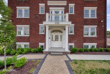 2724 E Magnolia Ave #402, Knoxville, TN 37914