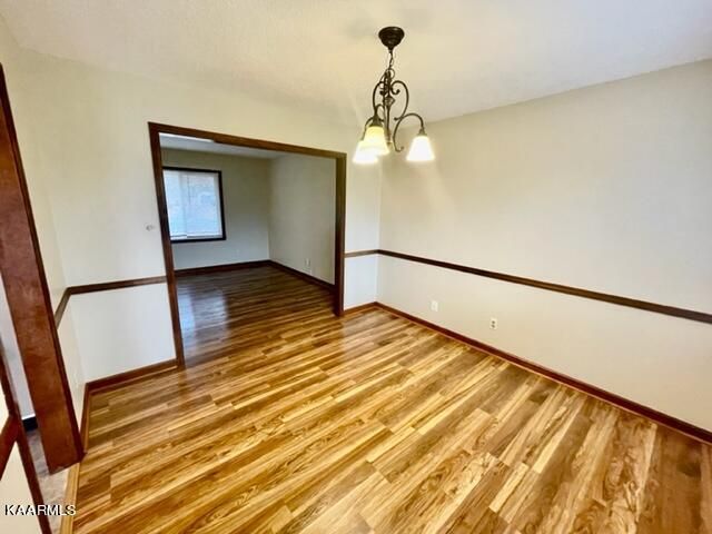 2724 Shropshire Blvd, Powell, TN 37849