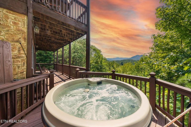 2726 Heather Lane Way, Sevierville, TN 37862