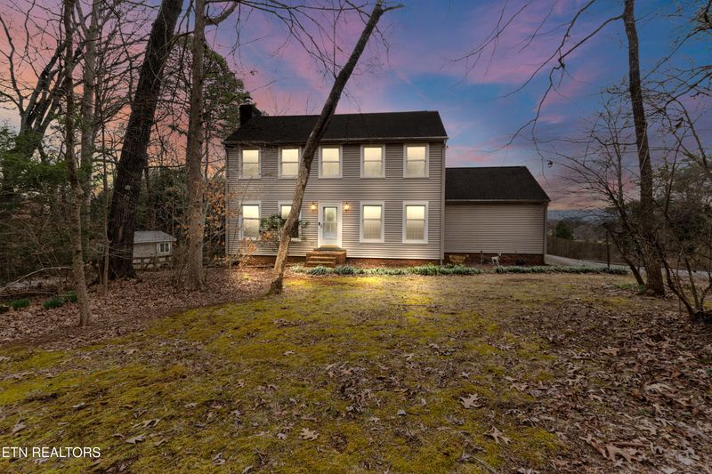 2726 Muscadine Dr, Maryville, TN 37803