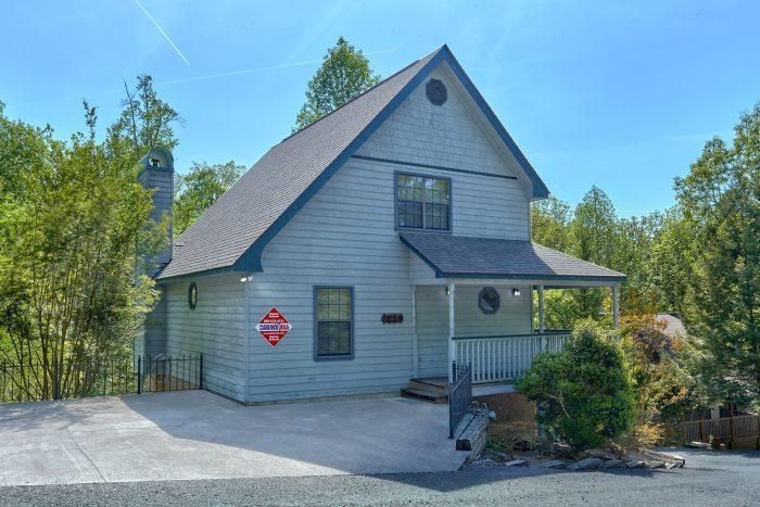 2726 Timber Way, Pigeon Forge, TN 37863
